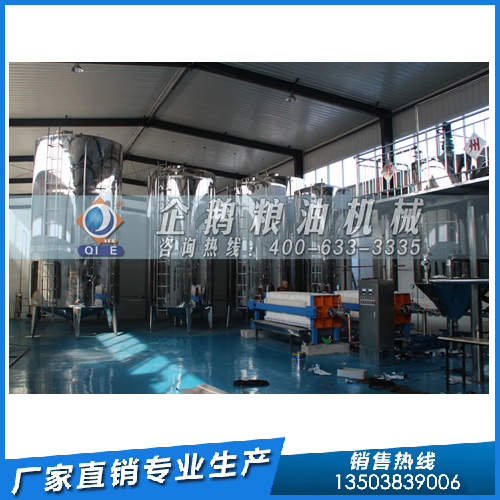 1-220QQ52U0251.jpg